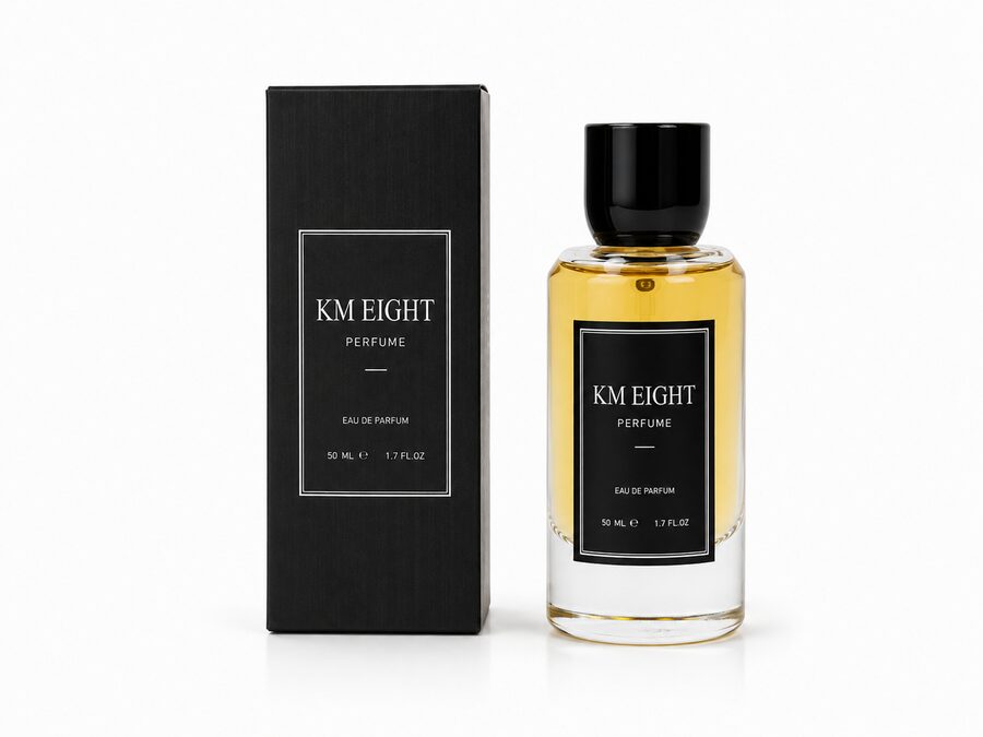 KM EIGHT